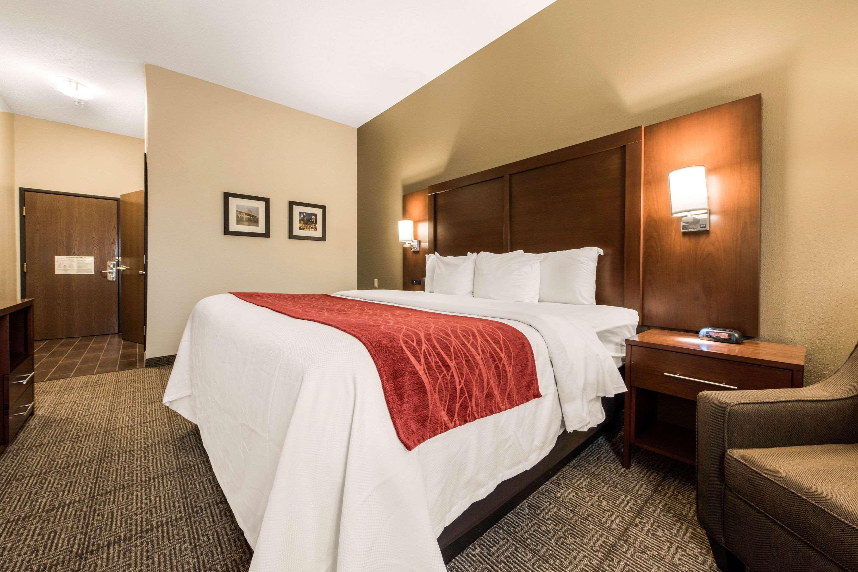 Comfort Inn & Suites Streetsboro - Kent מראה חיצוני תמונה