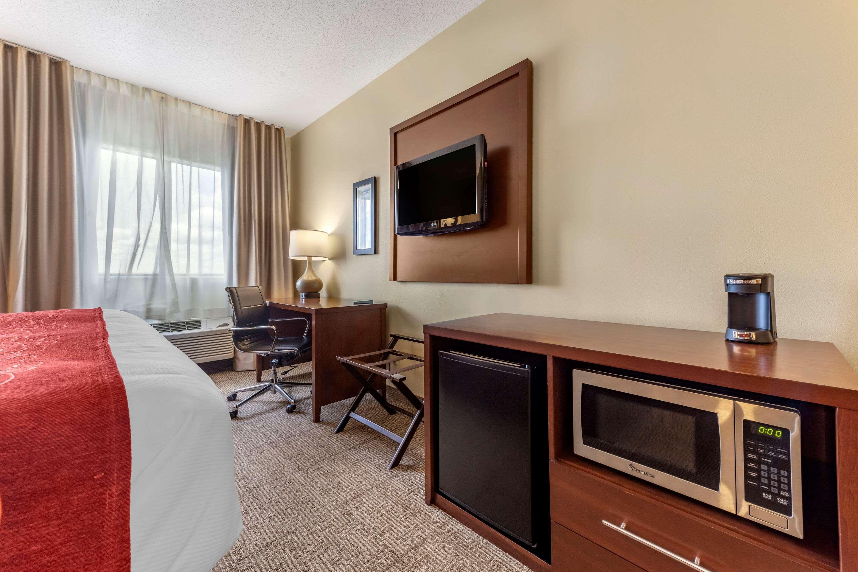 Comfort Inn & Suites Streetsboro - Kent מראה חיצוני תמונה
