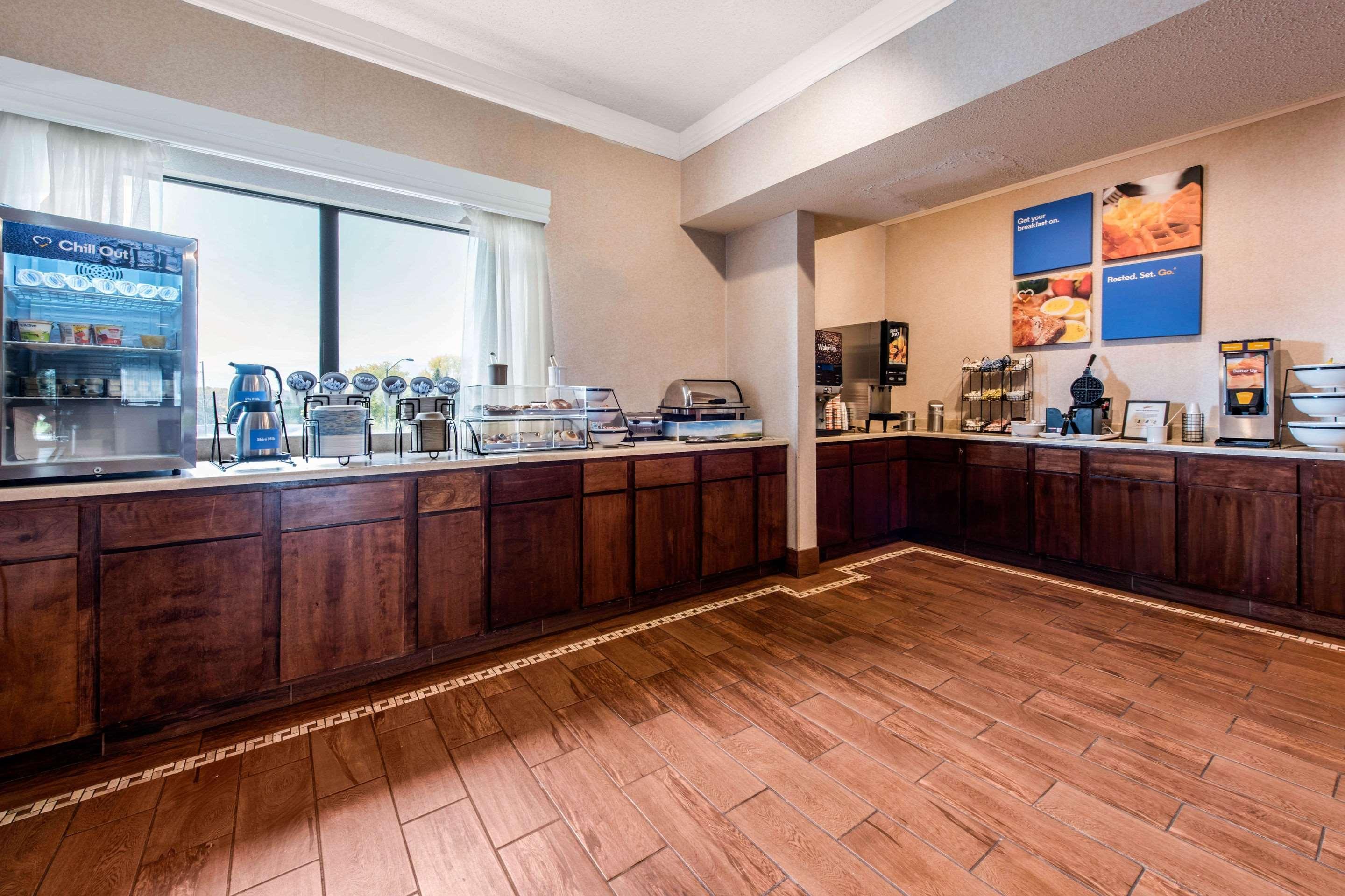 Comfort Inn & Suites Streetsboro - Kent מראה חיצוני תמונה