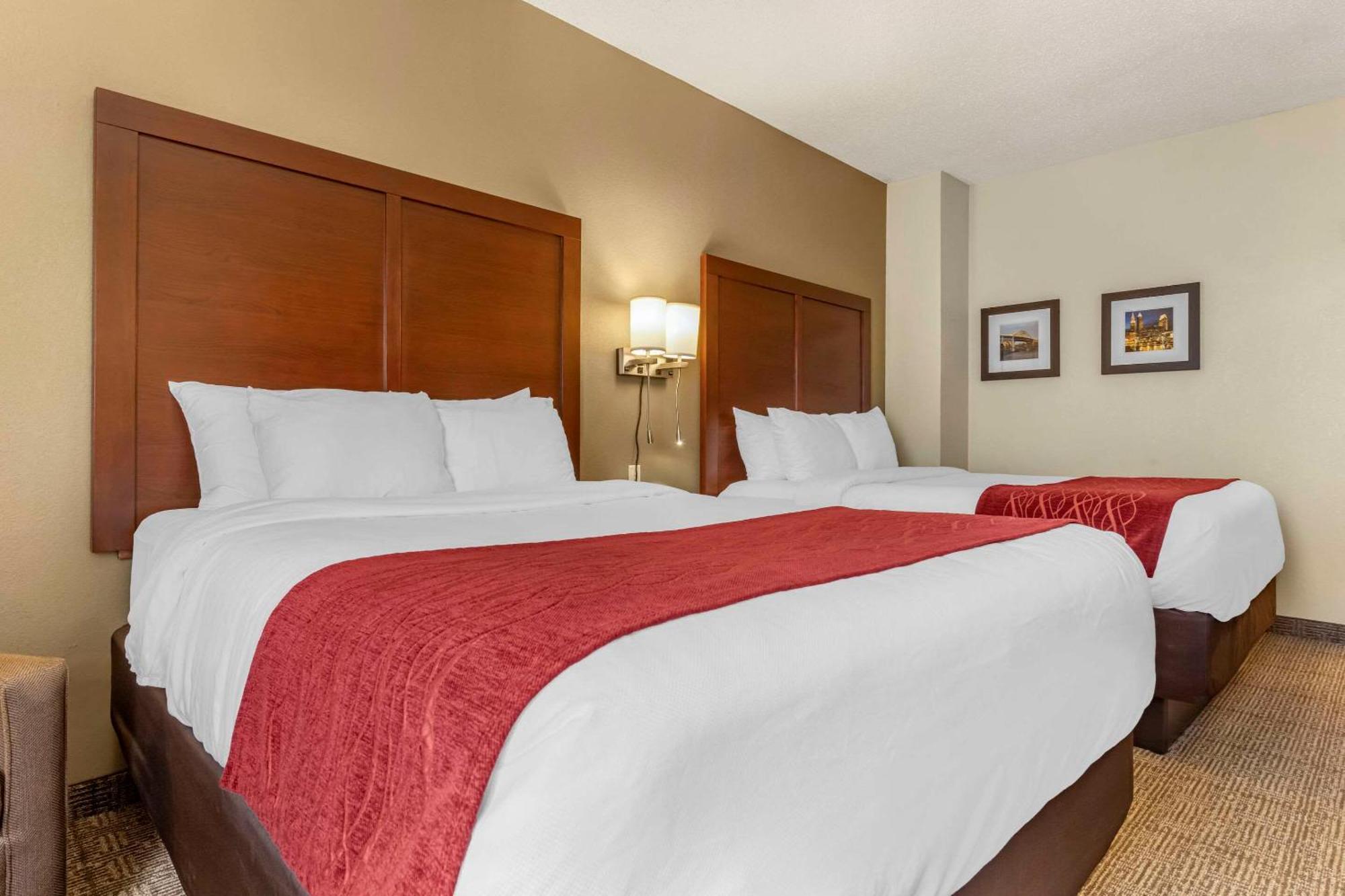 Comfort Inn & Suites Streetsboro - Kent מראה חיצוני תמונה